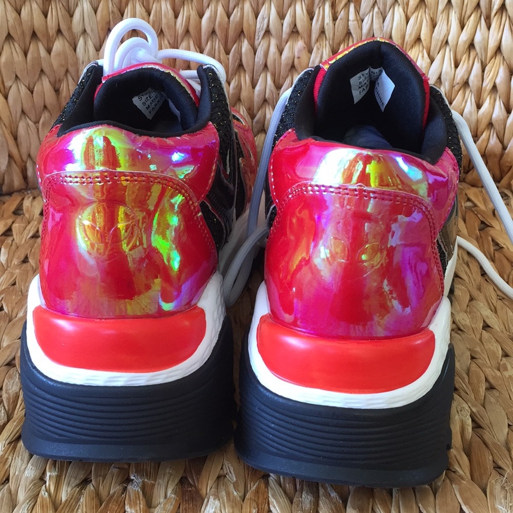 🖤Sold!🖤YRU Blaz3 Holographic Dad Sneakers size 6 - Picture 6 of 8